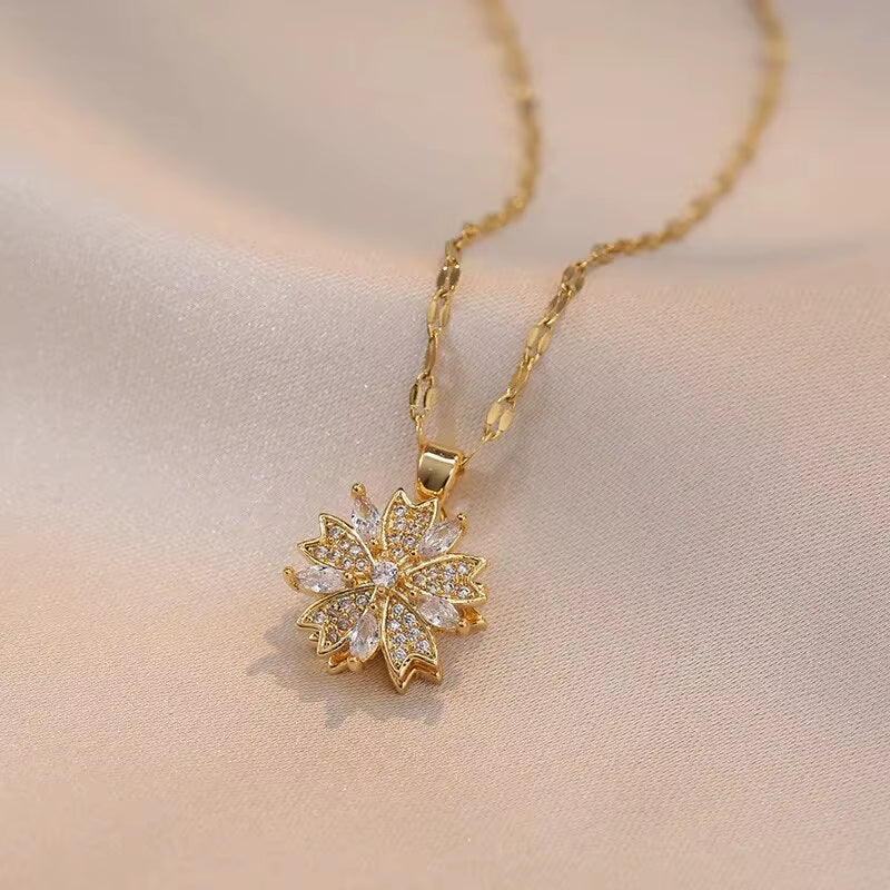 Elevate Your Style with the Light Luxury Gold Spin Zircon Flower Pendant Necklace - Perfect for Any Occasion!